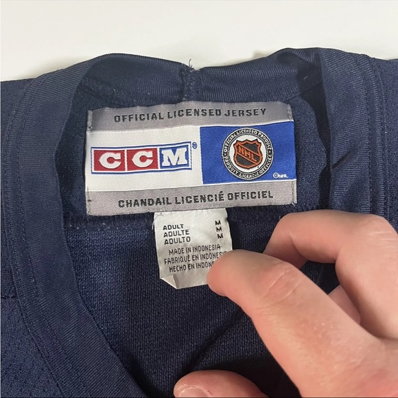 VINTAGE 1990 TORONTO MAPLE LEAFS PRACTICE JERSEY SIZE M - Picture 5 of 5